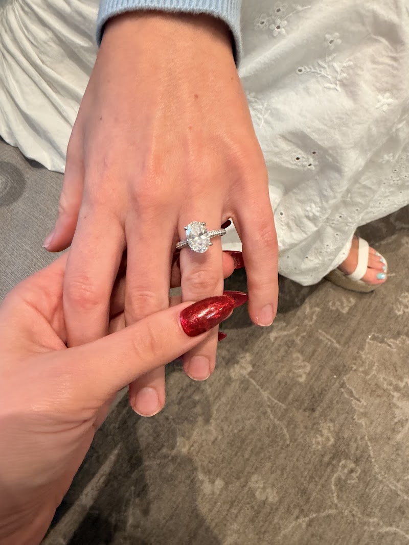 Luxury nail salon experience